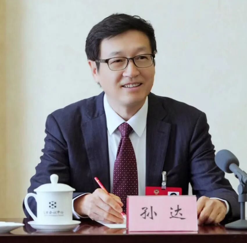 1764643718852169.jpg 微信图片_2025-12-02_104740_262.jpg